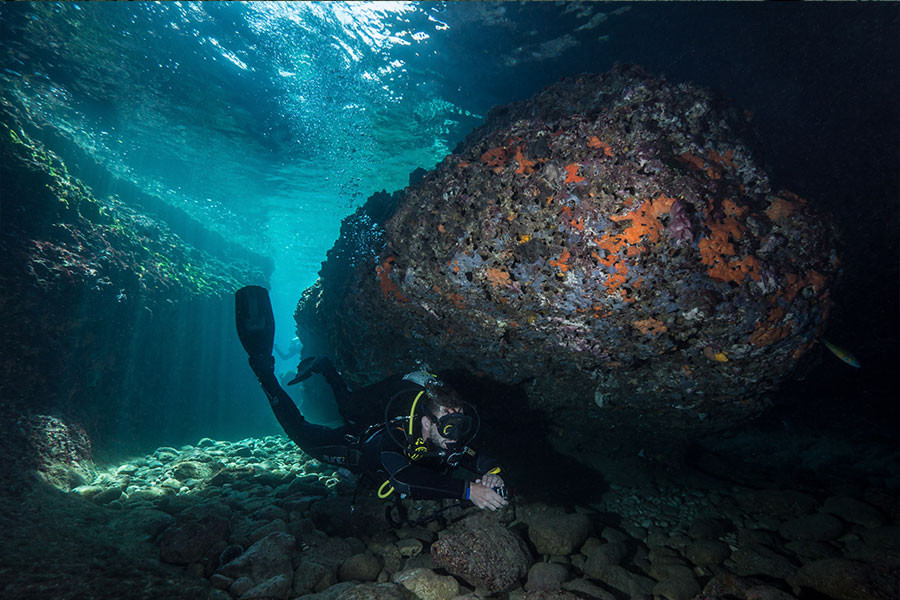 diving